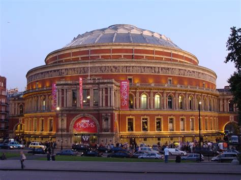  Royal Albert Hall - Ett historiskt musikpalats som ekoar av briljans!