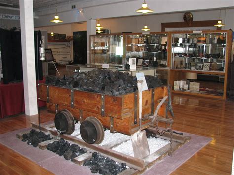  Shengli Coal Mine - Ett historiskt museum för kolgruveäventyr och fascinerande industriell historia!