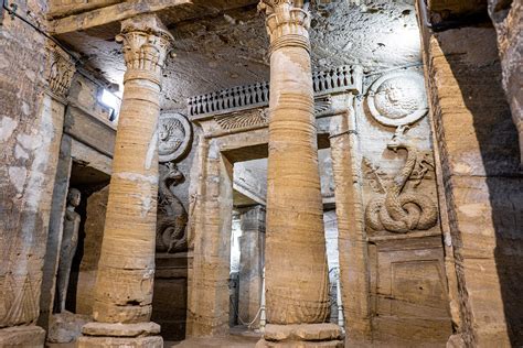  The Catacombs of Kom El Shoqafa: Enigmatic Underground Wonderland Filled with Pharaonic and Roman Influences!