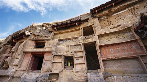  Yulin Grottoes Enchanting Beauty and Ancient History!